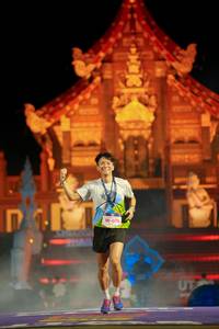 BIB: 076
                            <button type="button" onclick="openModal(22477058)" class="btn btn-primary btn-sm float-right btn-popup" data-toggle="modal" data-target=".modal-high-quality">
                        <i class="fas fa-shopping-cart"></i> Add to Cart
                    </button>
                                            <button type="button" onclick="isThisMe(22477058, true)" class="btn btn-success btn-sm float-right btn-popup btn-isme hidden" data-toggle="tooltip" data-placement="bottom" title="นี่คือรูปของคุณใช่ไหม คลิกที่นี่เพื่อเอาเข้าอัลบั้ม">
                        <i class="fas fa-plus"></i> Add to album
                    </button>
                    <button type="button" onclick="isThisMe(22477058, false)" class="btn btn-warning btn-sm float-right btn-popup btn-isnotme hidden">
                        <i class="fas fa-ban"></i> Remove from album
                    </button>